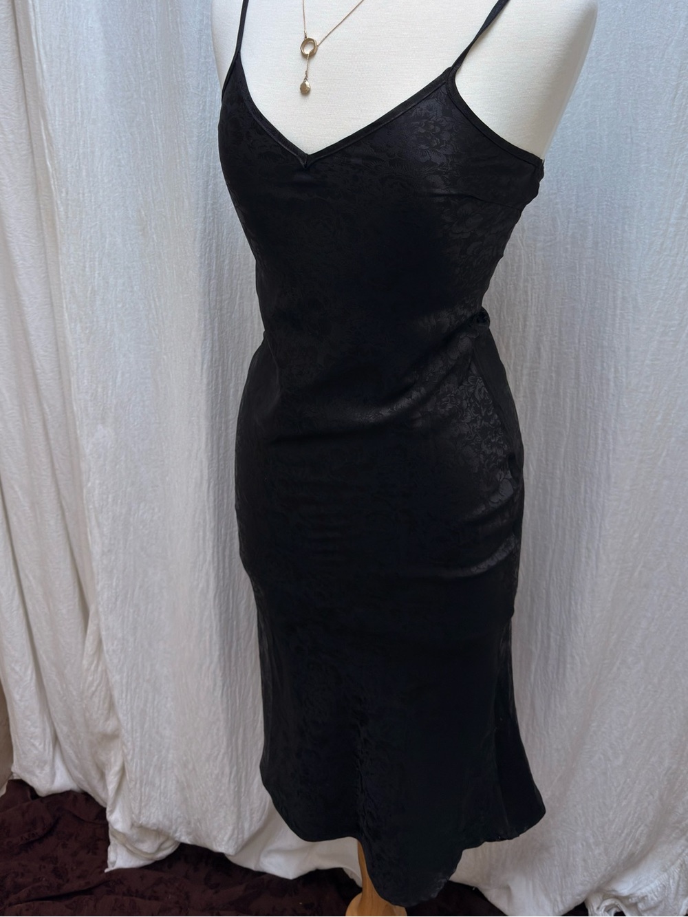 Princess Polly black floral satin slip midi dress ❀